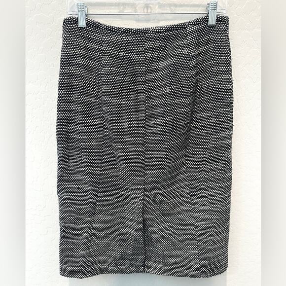LOFT | Ann Taylor Black White Tweed Wool Pencil Skirt | Size 6 - Picture 4 of 6